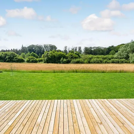 4 Bedroom Lovely In Rudkobing * Spodsbjerg